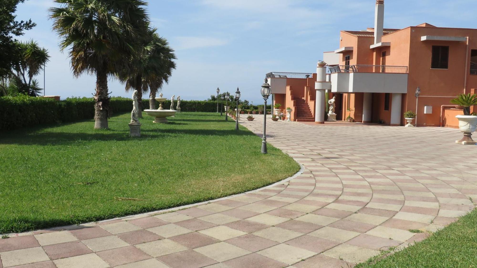 Il Giardino Monticciolo Hotel Кастеламаре дел Голфо Екстериор снимка