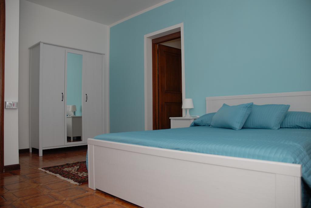 Il Giardino Monticciolo Hotel Кастеламаре дел Голфо Стая снимка