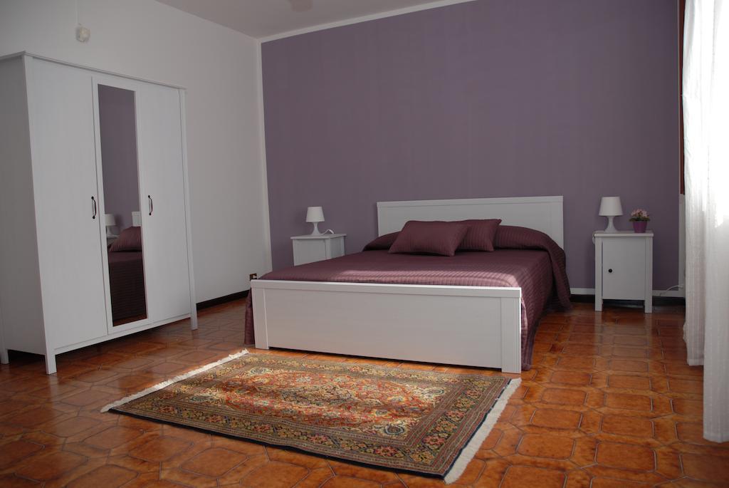 Il Giardino Monticciolo Hotel Кастеламаре дел Голфо Стая снимка