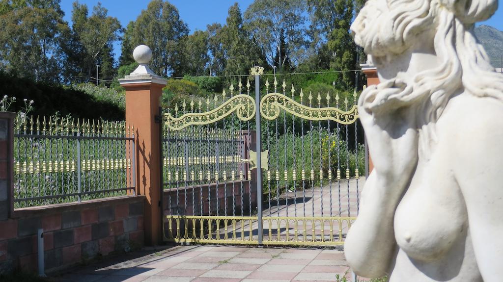 Il Giardino Monticciolo Hotel Кастеламаре дел Голфо Екстериор снимка